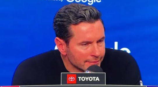 NBA季后赛，JJ-雷迪克在G5赛后接受采访表示：“第二节我们又出现了一次失误
