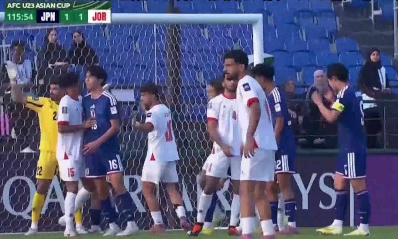 日本惊险晋级4强，120分钟苦战1比1平约旦，日本点球淘汰约旦，越南队3比2加时