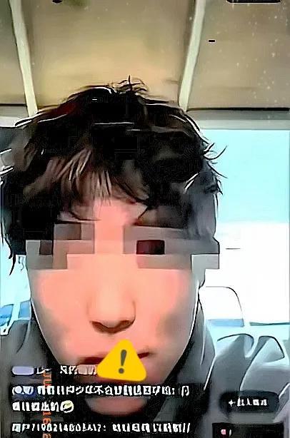 据说李欣莳男友出来发声了，还开了直播，没想到我们都误会他了。更夸张的是，他手机