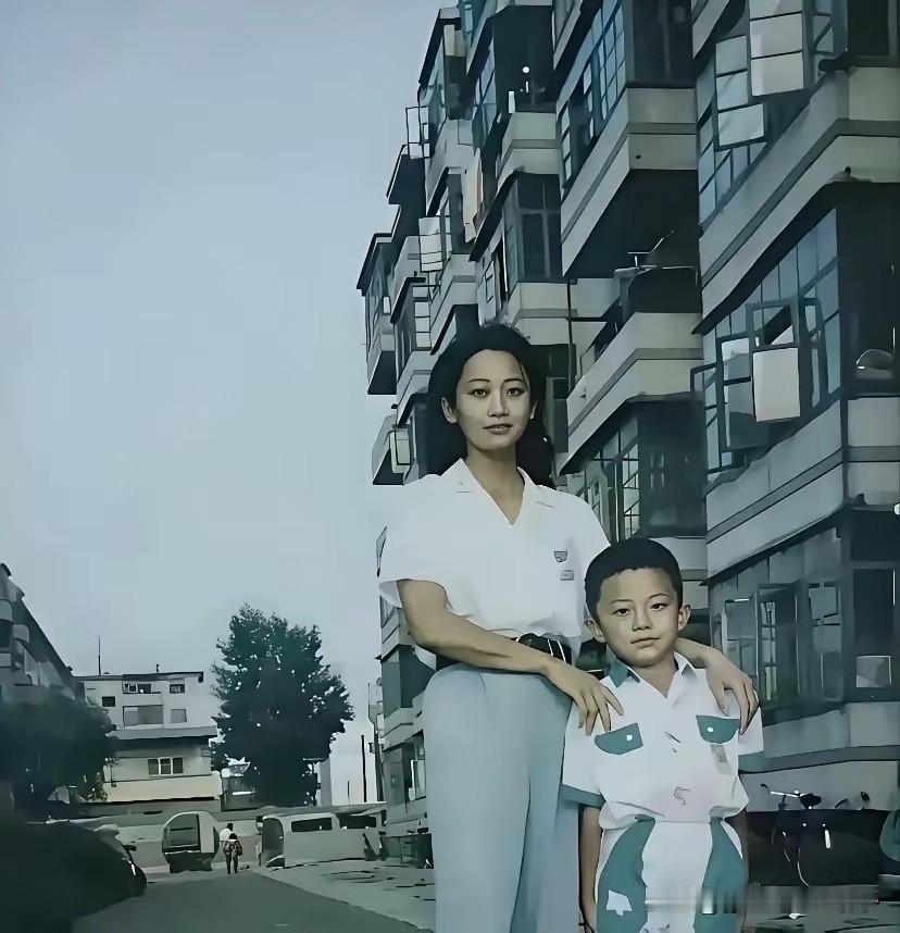 原来30年的时间，也是一瞬即逝？
