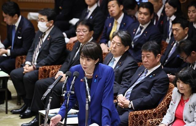 日本议员曾当面质问高市早苗：北方四岛你说是日本的，那为什么不去找俄罗斯要，专门盯