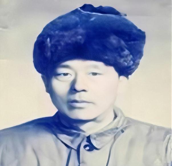 1940年8月14日，林怀部找领导请5天假，没请成，两人大吵一架。领导让他卸枪滚