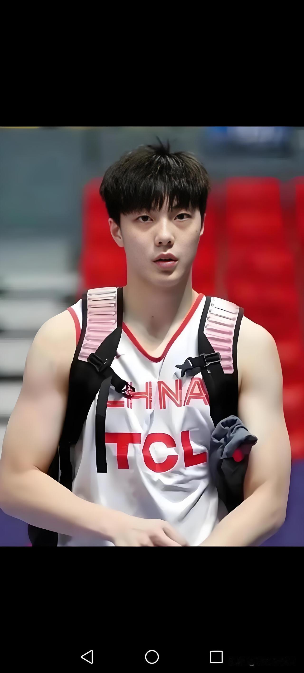 中国男篮战日本12人名单出炉！郭士强真敢赌！广东男篮核心后卫直接弃用！后卫