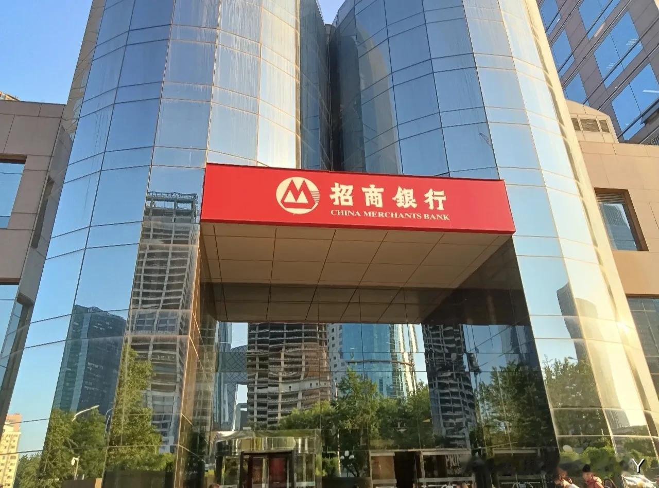 准到惊人的夫妻定律，看看你家属于哪一种？一、能干的媳妇，常嫁个不着急的男人。