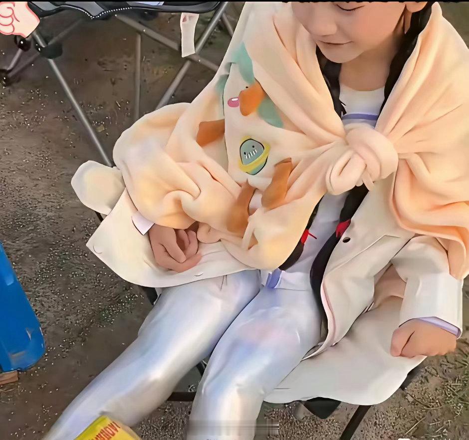 演员拍下水戏，下身居然要用保鲜膜裹起来？！我不禁好奇这能起到什么作用？