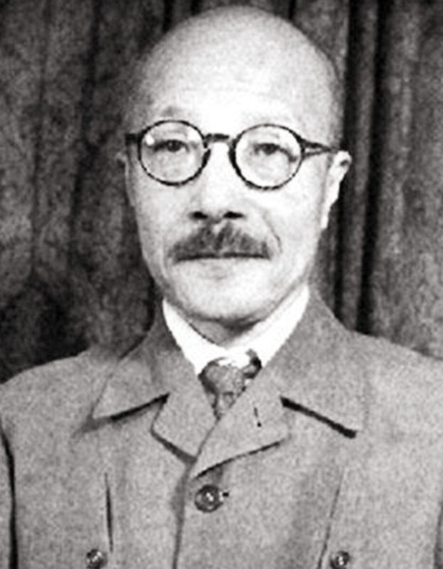 东条英机吃下断头饭，在临死之前，给后代留下一句四字遗言，子孙严格遵守，相安无事。
