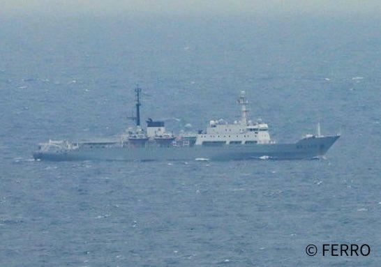一艘中国海军636A型“竺可桢”级综合海洋测量船4月26日被发现在直布罗陀海峡向