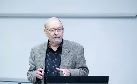 美国学者：“以前我不理解为什么中国人都不喜欢国内崇洋媚外的人，后来明白了，很多中