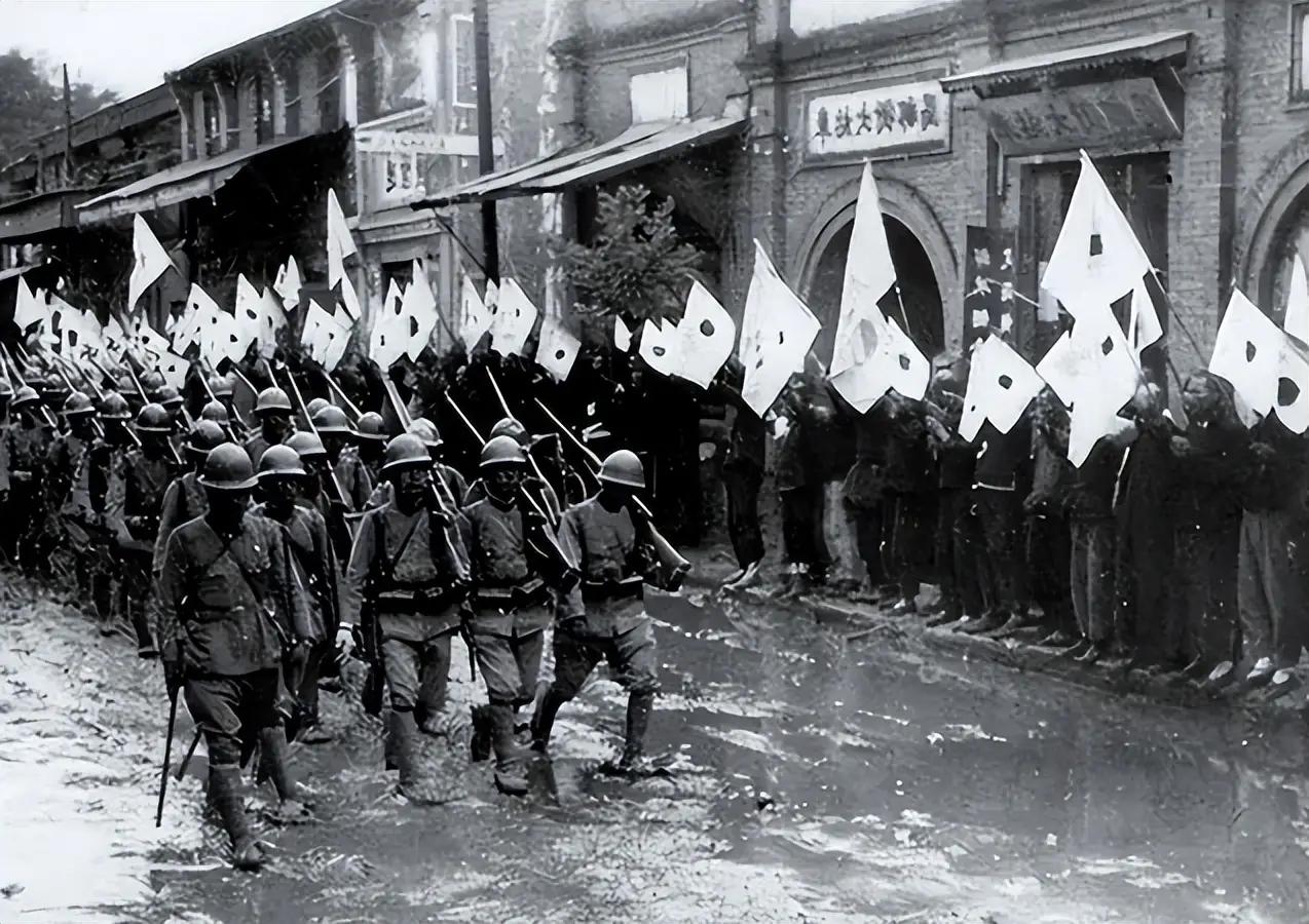 有人分析，其实1940年底到41年初，美国曾经给日本开出过一个很好的条件，就是承