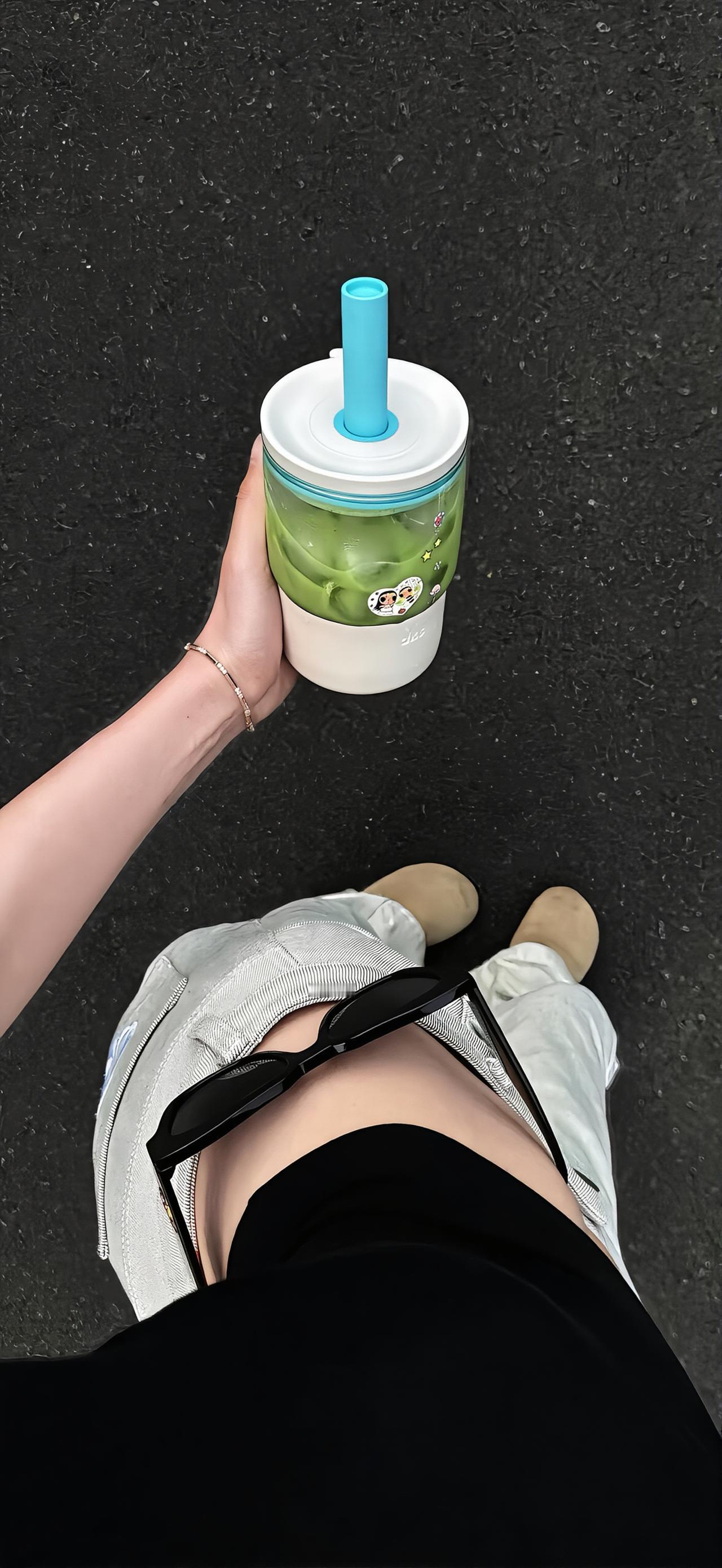 今日精选壁纸送达[比心]，注意查收。精选壁纸氛围感壁纸