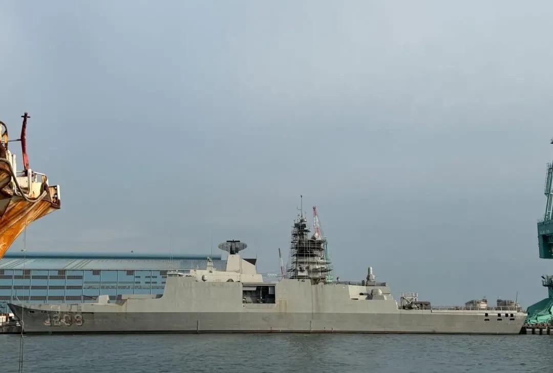 湾湾准备从英国BAE公司购买19部中程对空/平面搜索雷达，装备在6艘康定级护卫舰