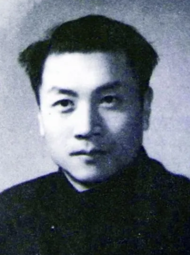 “快！用绳子把我勒死！”1944年，为了不泄露组织的情报，一名地下党在被汉奸认