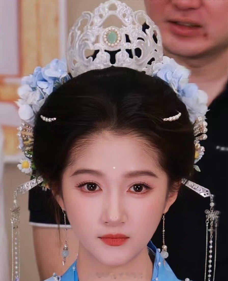 不是，王牌的妆造已经进化成这样了！?！