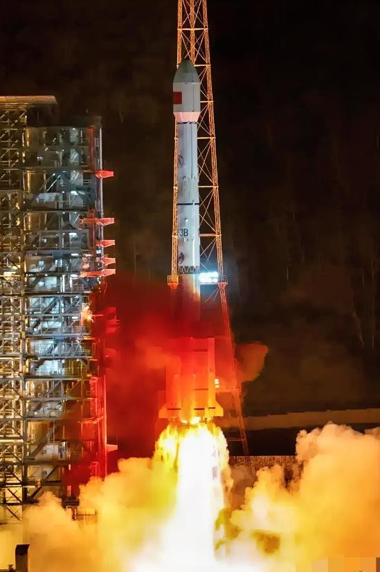 马失前蹄，我国火箭发射失败！北京时间今天00：55，我国在西昌卫星发射中心使用长