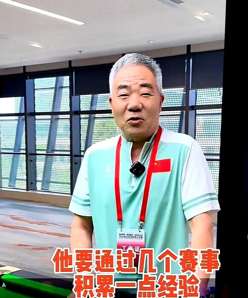 单场一百万的出场费，奥沙利文值这个价吗？我看未必。刚踏进中式八球的场子，他就