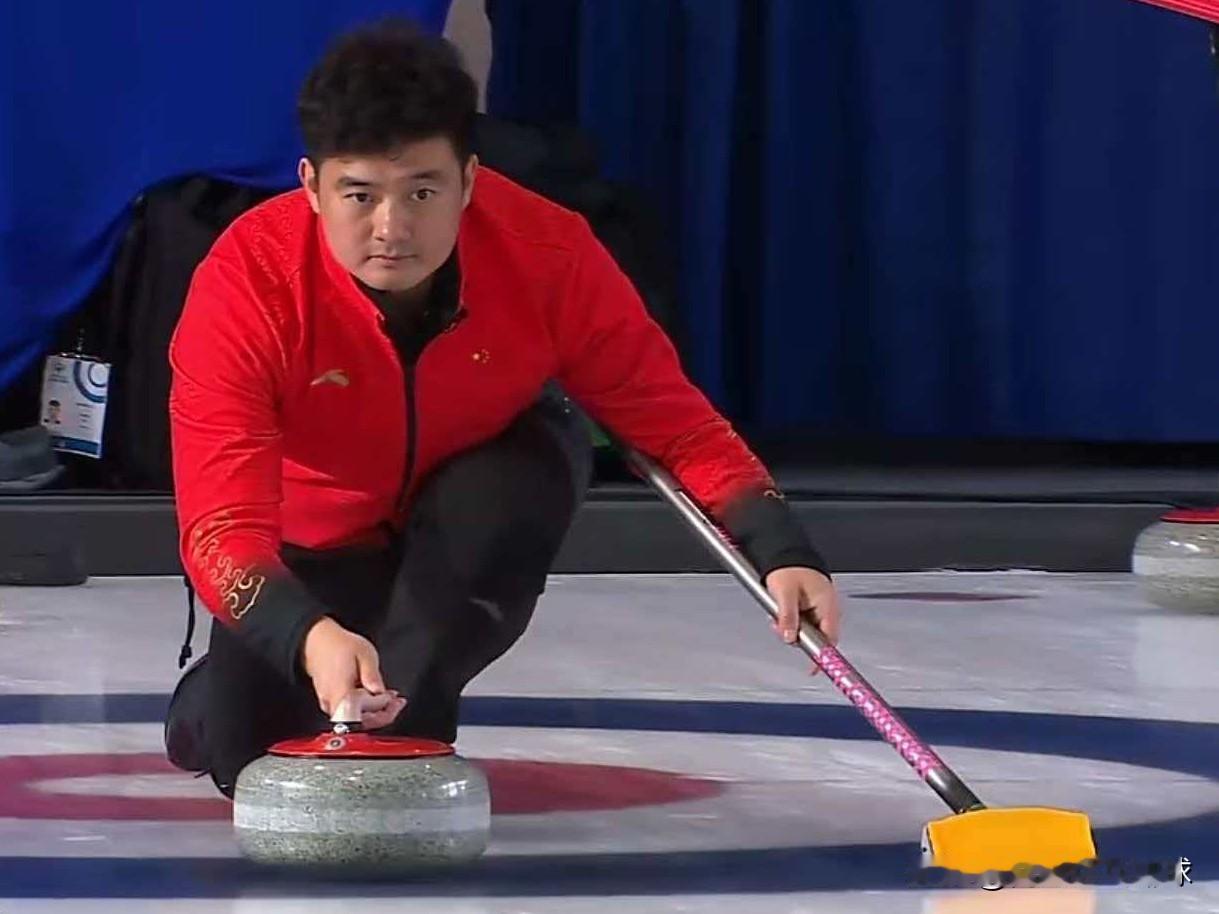 中国男子冰壶队9：8战胜美国队，斩获奥运落选赛两连胜！12月7日11点，202