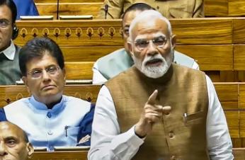 美国这次慌了，赶紧找印度通话，原因就是中印关系已经让美国紧张起来了。 首先当