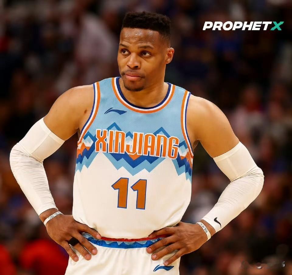 来CBA？威少目前还没跟任何的NBA签约，属于自由球员！有意思的是，有消息称
