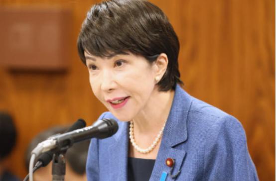 不到48小时，高市大反转，支持率飙升至92.4%，日本发生了什么？其实这不是