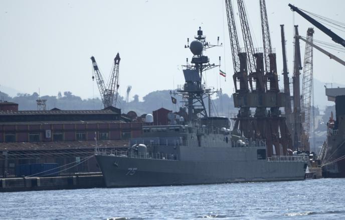 斯里兰卡附近沉没的伊朗护卫舰上发现80具遗体斯里兰卡外交部副部长阿伦·赫马