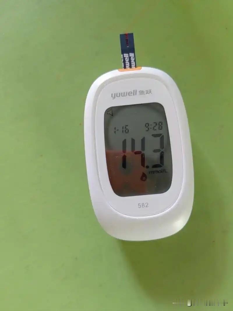 发现没有，每一个糖友都很仔细自己的饮食，甚至精细到拿小秤来称量食物，每天的生活锻