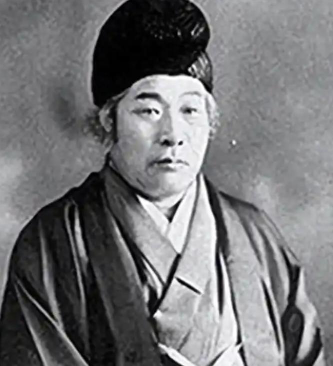 最近日本那边，一个沉睡了快80年的预言，又被很多人翻出来，说得有鼻子有眼，甚至让