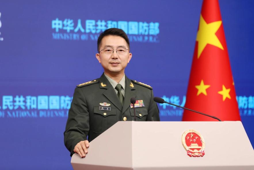 是战还是和？中美两军秘密会晤，9天后国防部才官宣，美航母改道11月27日的国