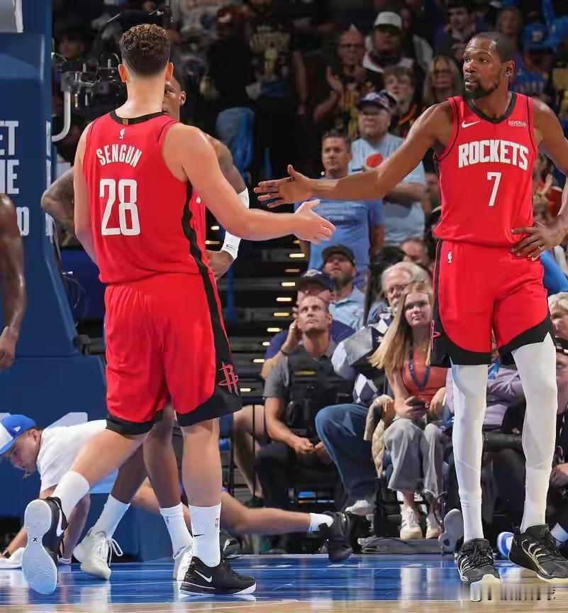 随着NBA赛程过1/4，2025-26赛季西部全明星大概率是这12人:一，