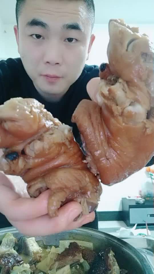 点击图片查看详情 香香美食郑州排队小吃_香香美食舌尖上的河南