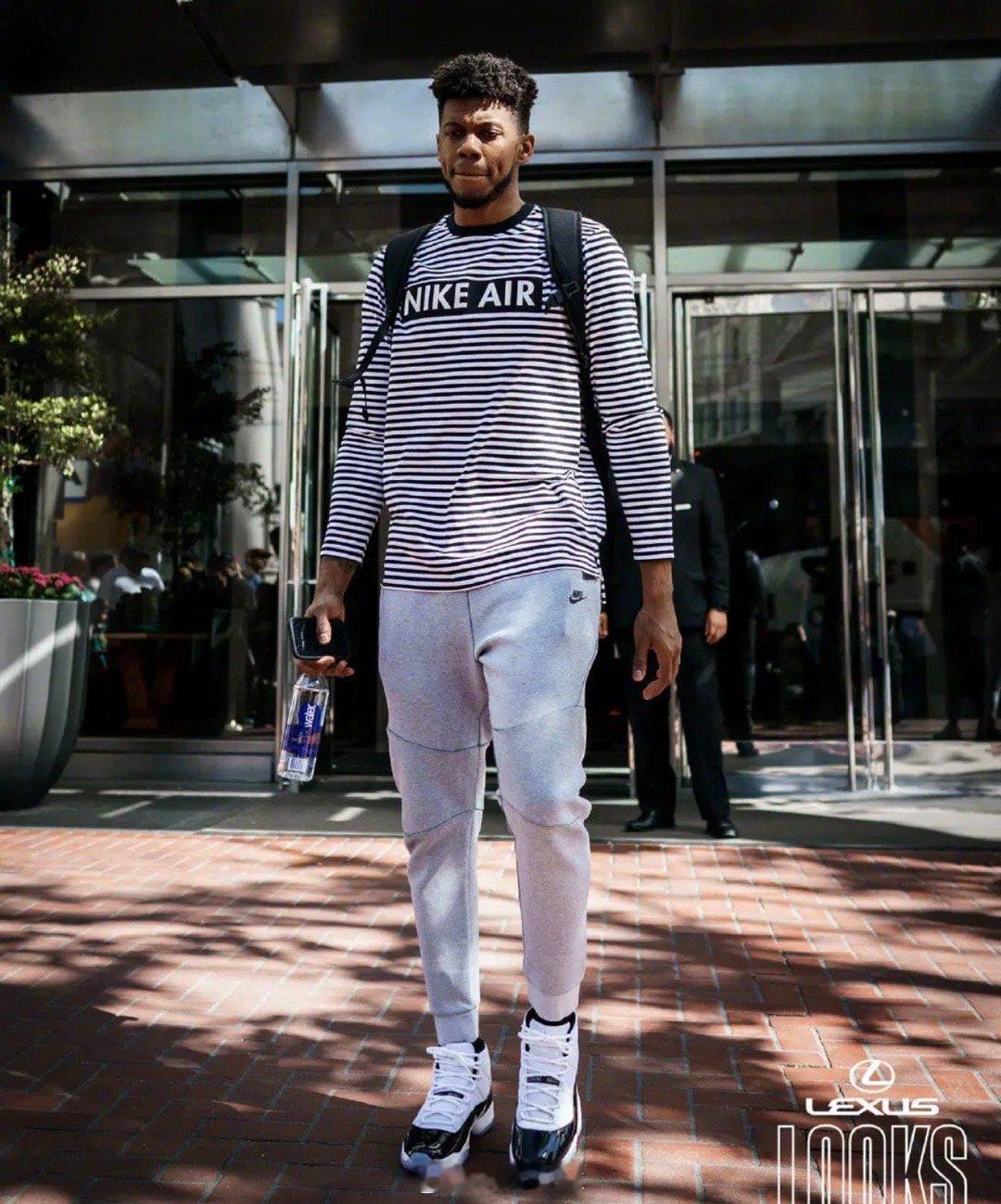 据博主爆料，新疆男篮签下前NBA后卫帝龙·华莱士，此人在NBA效力期间，先后效力