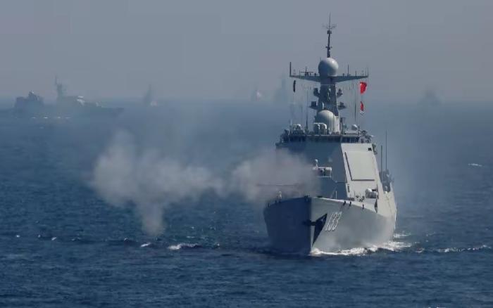 你做初一，我做十五！日舰过航台海三天后，052D冲向横当水道4月19号东部战区