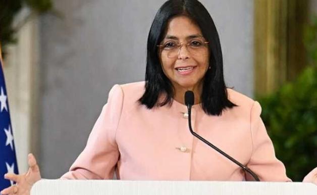 特朗普评委内瑞拉代总统德尔西·罗德里格斯：“这位总统干得相当不错。我跟他相处得非