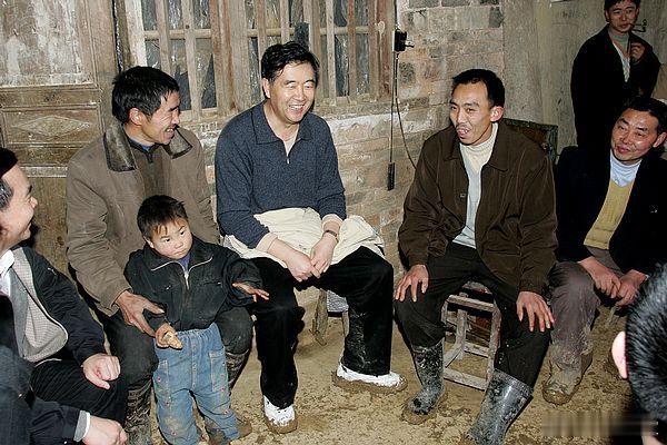 2006年，重庆市委书记汪同志，到彭水县考察​​​