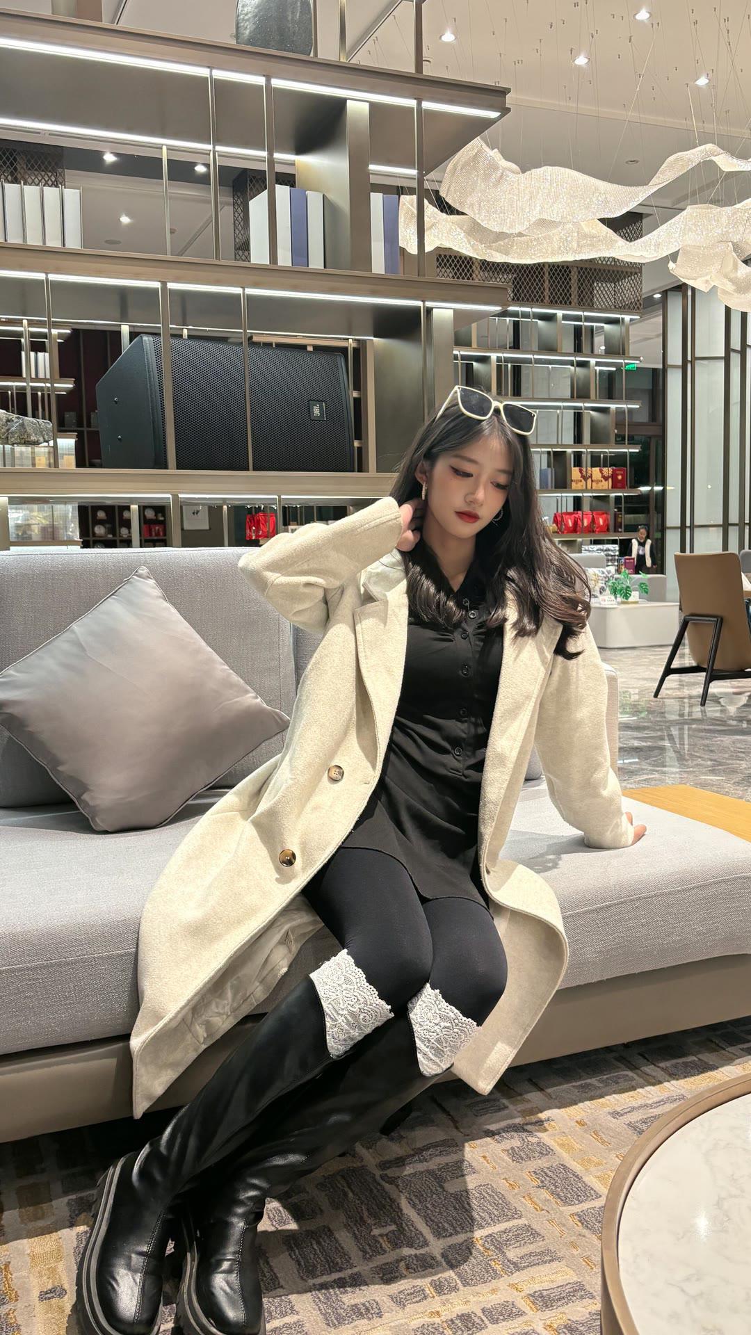 长靴过膝袜简约风