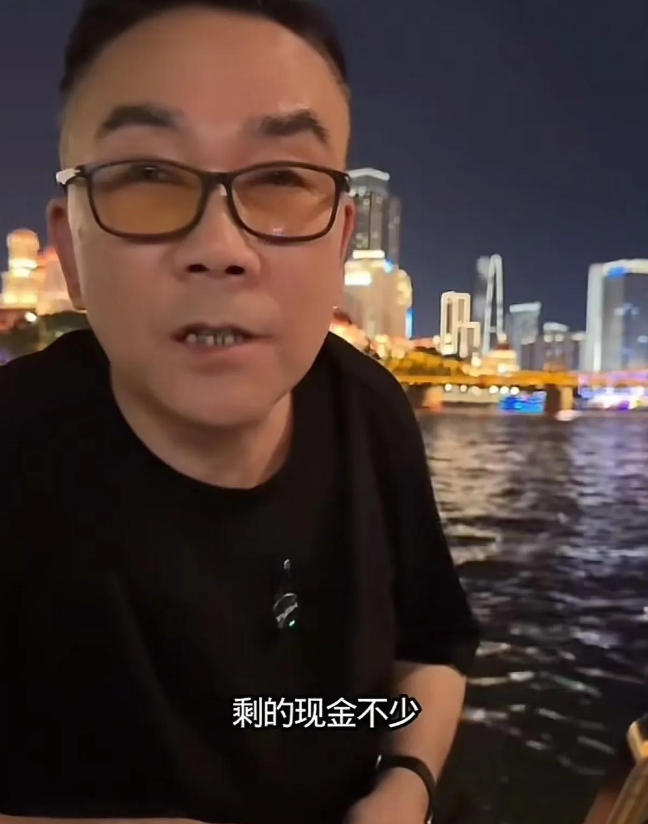 杨议回应遗产分割：老爷子留了4个亿，兄弟4人刚好一人一个亿！