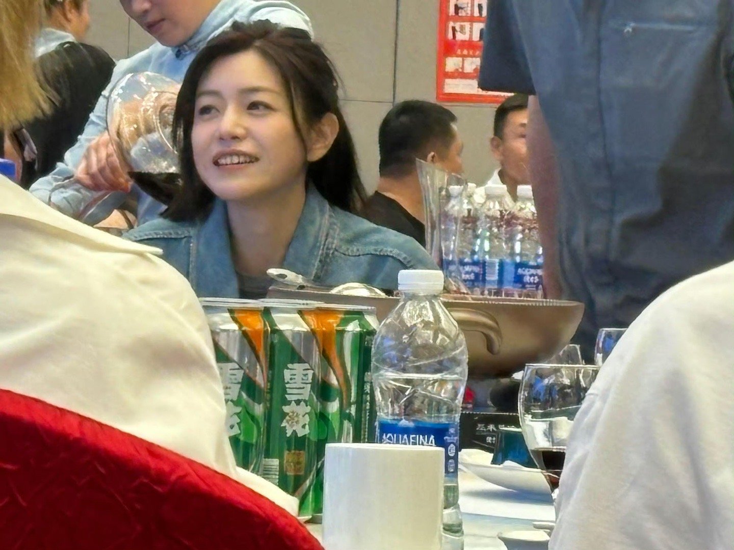 去年《狙击蝴蝶》线下拍到的陈妍希，真的像28岁的岑矜姐姐，好美