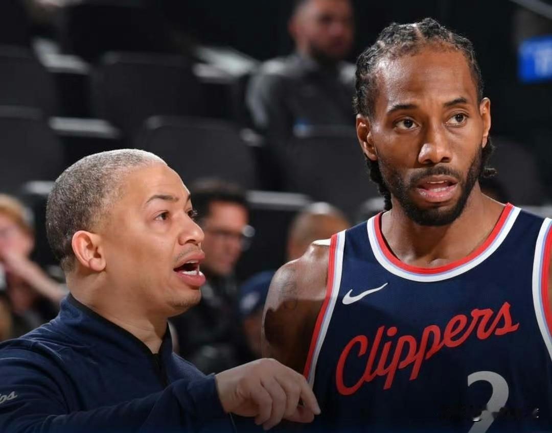 泰伦-卢长舒一口气啊！今天，快船队终于赢球了，在主场以103-88大胜同城对