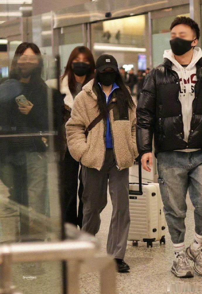 赵今麦、刘浩存、李庚希明天将亮相MiuMiu活动