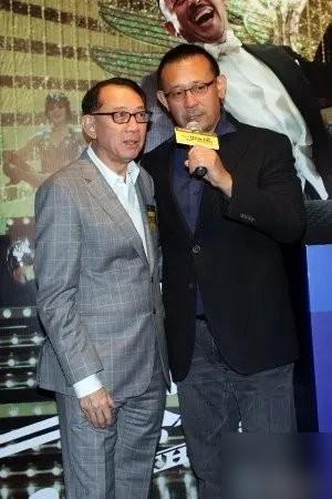 2010年，英皇老板杨受成投资姜文的《让子弹飞》，最后斩获7亿票房，杨受成一高兴