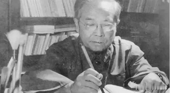 1979年李赤然少将恢复名誉，回南京军区索要工资，空军司令员不满：老家伙平反了还