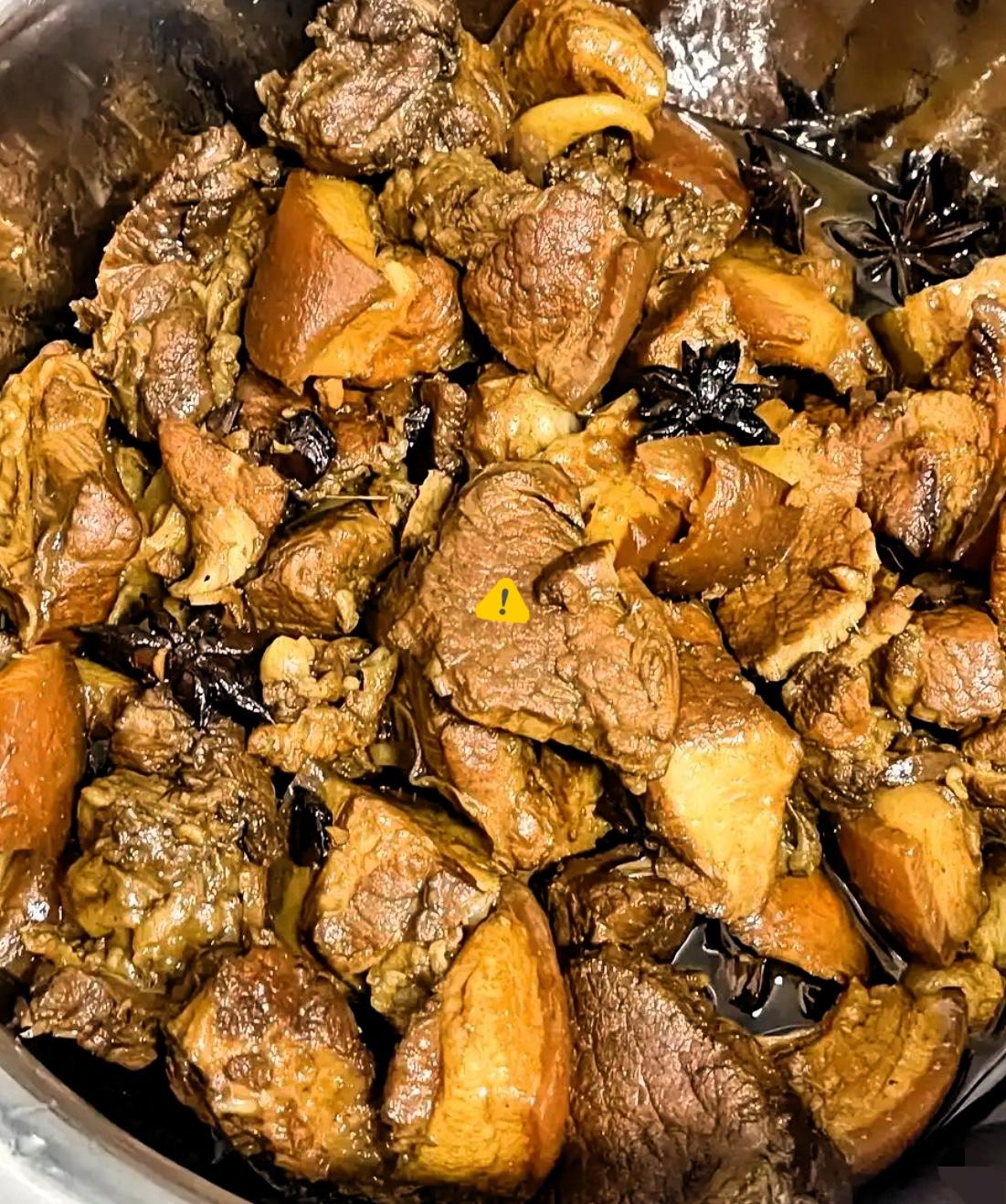 家人们无语了！孩子要吃红烧肉，我买了肉让婆婆做，做完了孩子不吃说不是红烧肉，我也