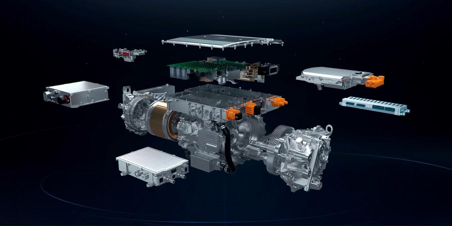 华为数字能源BU智能电动产品线副总裁陈伟在此次论坛上透露，华为智能电动将推出