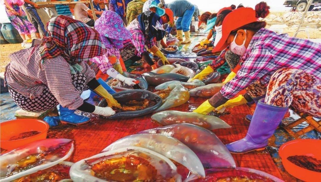 中国各地如果要评美食之祖，乾隆必须榜上有名。乾隆下江南一路创造的美食就不说了，在