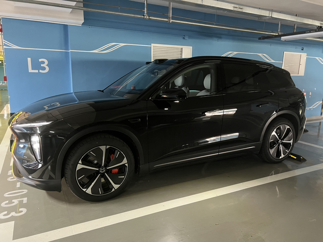 330M运动耀夜换ES6后悔了卖了我的小白换ES6，提车三天，真心后悔了，后悔