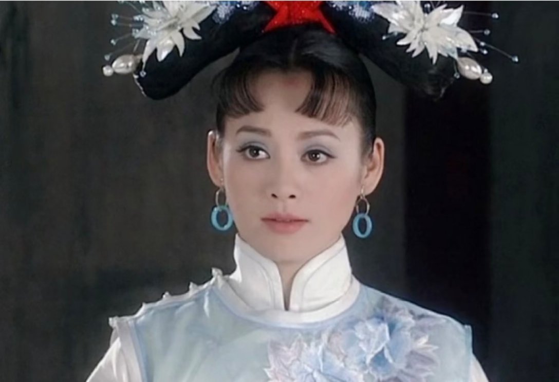 花少2房车大战未剪辑版其实看来看去，就是宁静和许晴不对付。然后，宁静比许晴更会