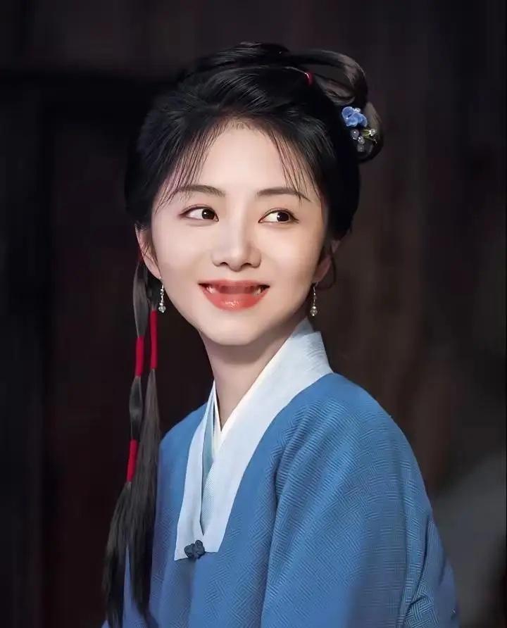 选角折腾到这个份上，结果居然对了！《兰香如故》当初的女主首选是吴谨言，定妆都聊过了，结果人家官宣结婚