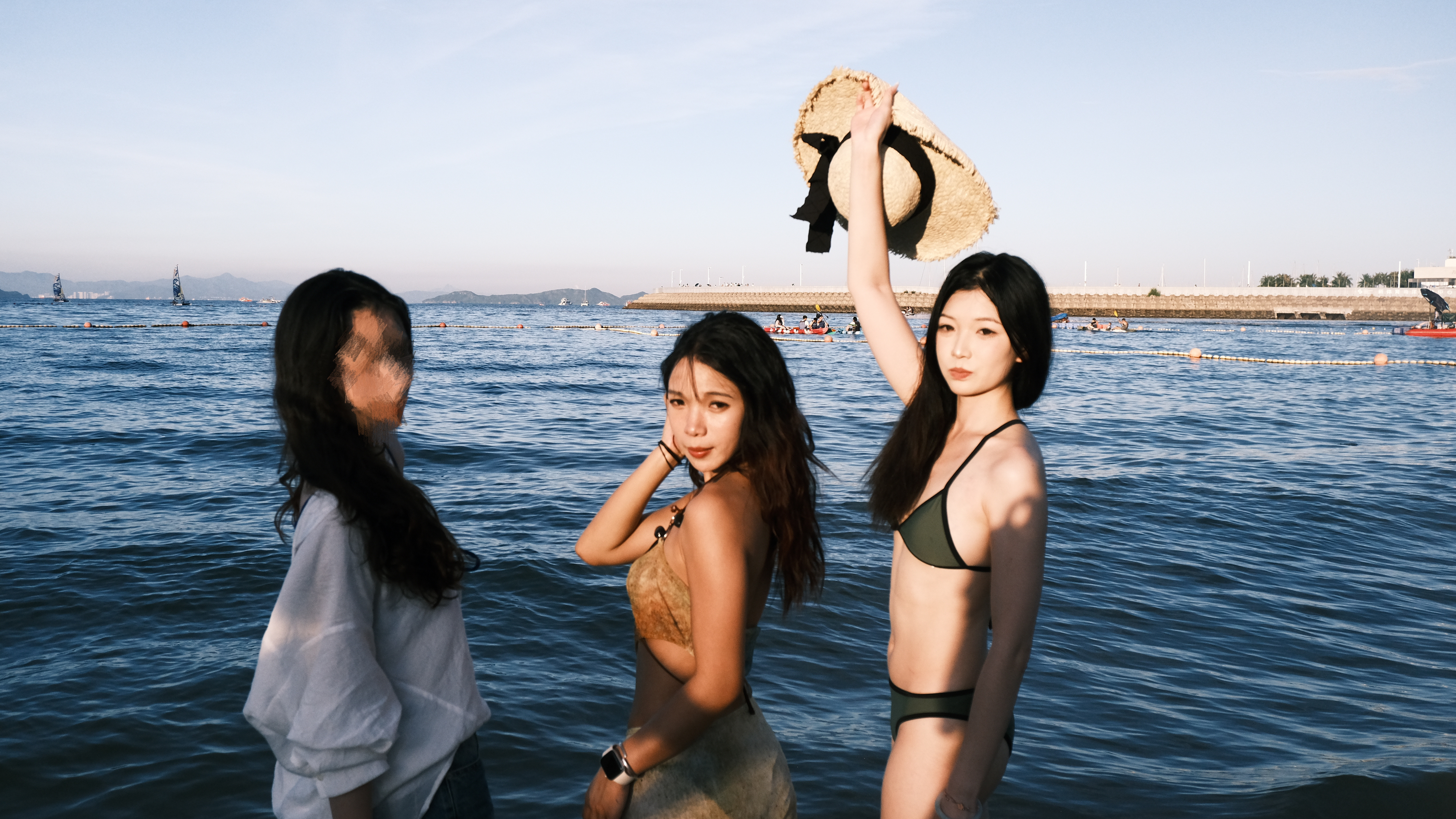 人生有几个瞬间就已经足够了~​​​
