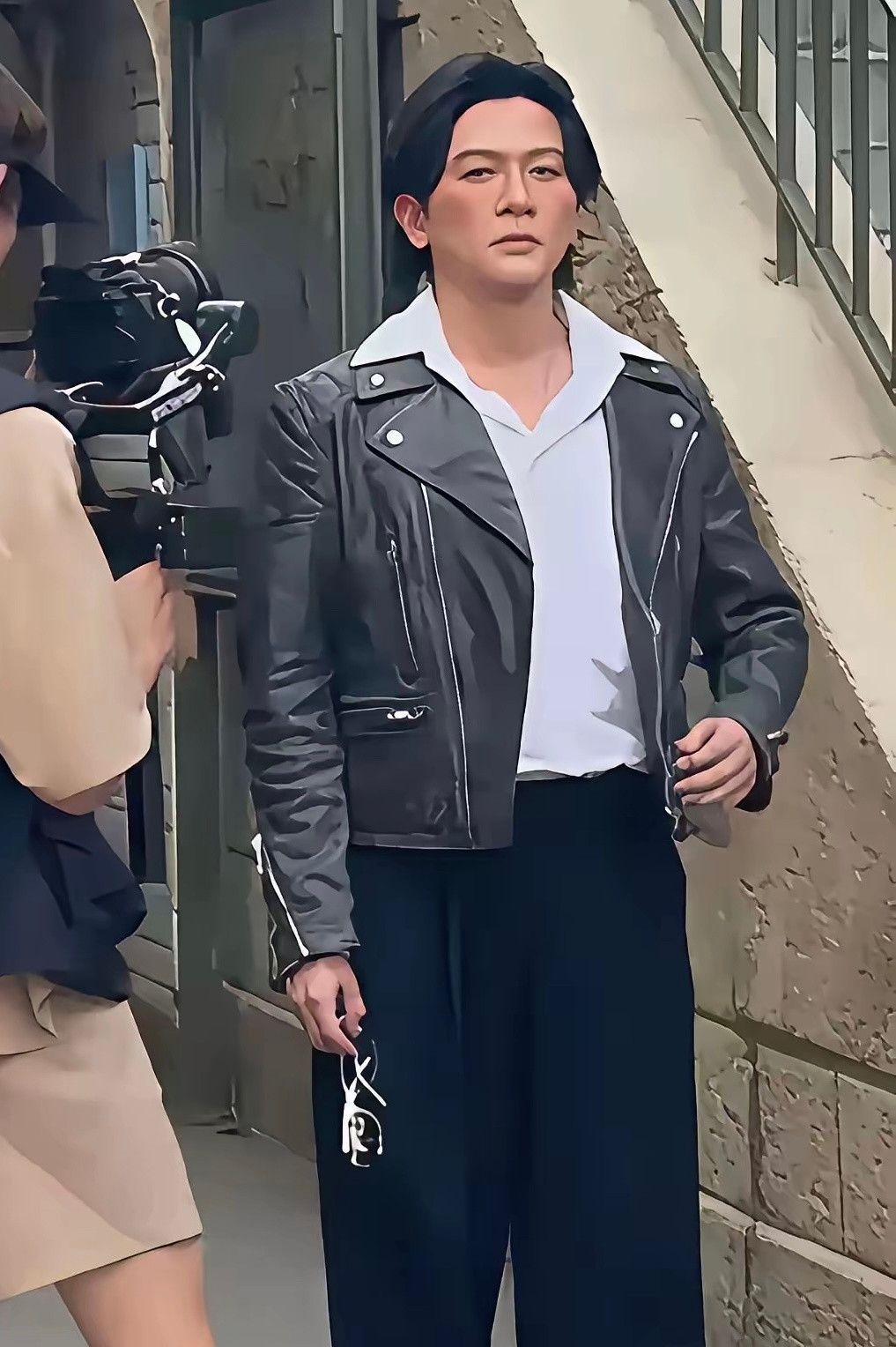 这是苏有朋吗？怎么变成这样了？