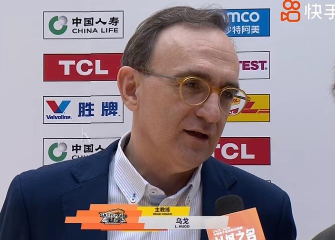 虽然辽宁队取得开门红，客场拿下山东队，在三局两胜的系列赛中占据了主动，但赛后辽宁