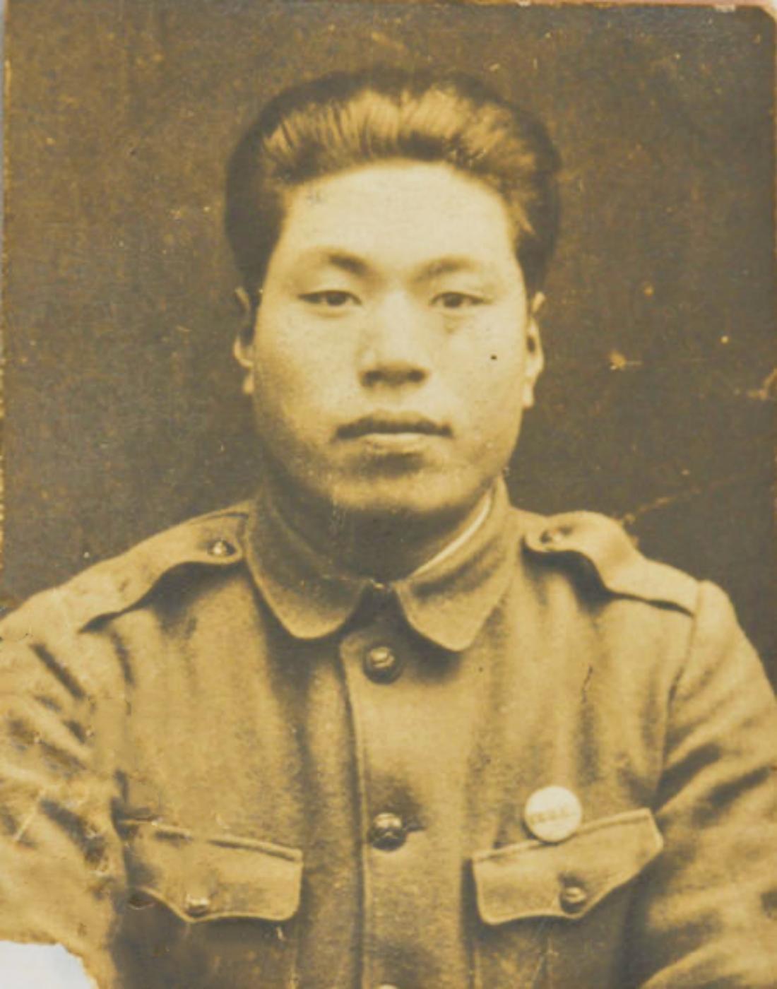 1944年，豫西灵宝战役上，国军将领傅维藩率部竟擅自放弃阵地，撤至常家山，使得牛